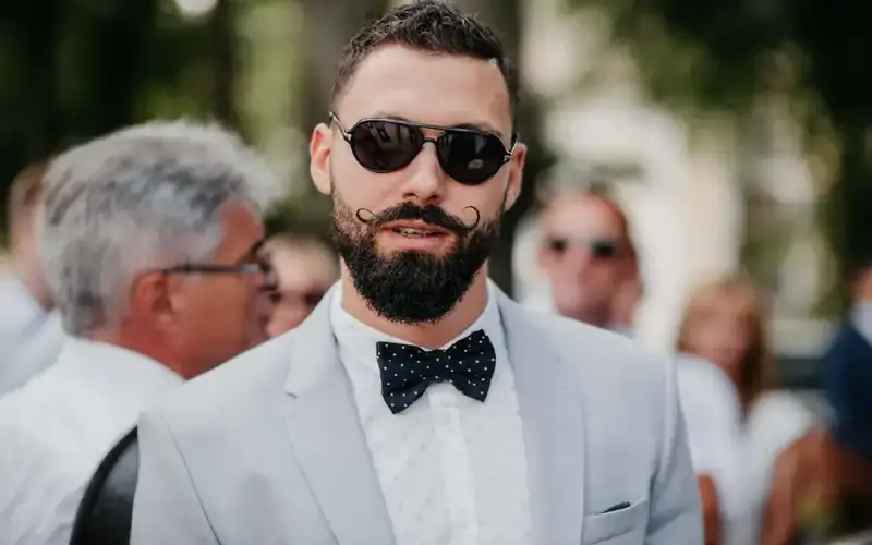 Jak łączyć muchy z resztą garderoby?